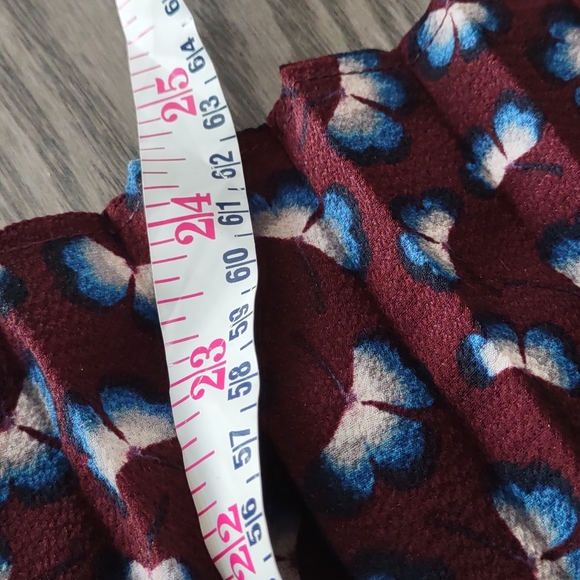 Absolutely beautiful dress by Gerard Darel ✨ - Picture 10 of 16